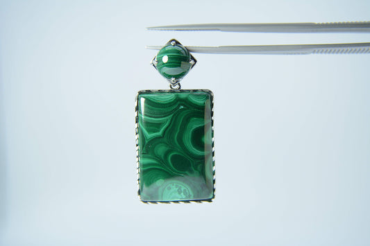 Malachite Pendant-with a Malachite on the bail < FINAL Sale Jewels > with Gift